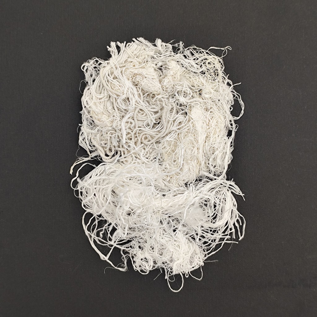 لیقه ابریشم طبیعی بافت ریز اعلا