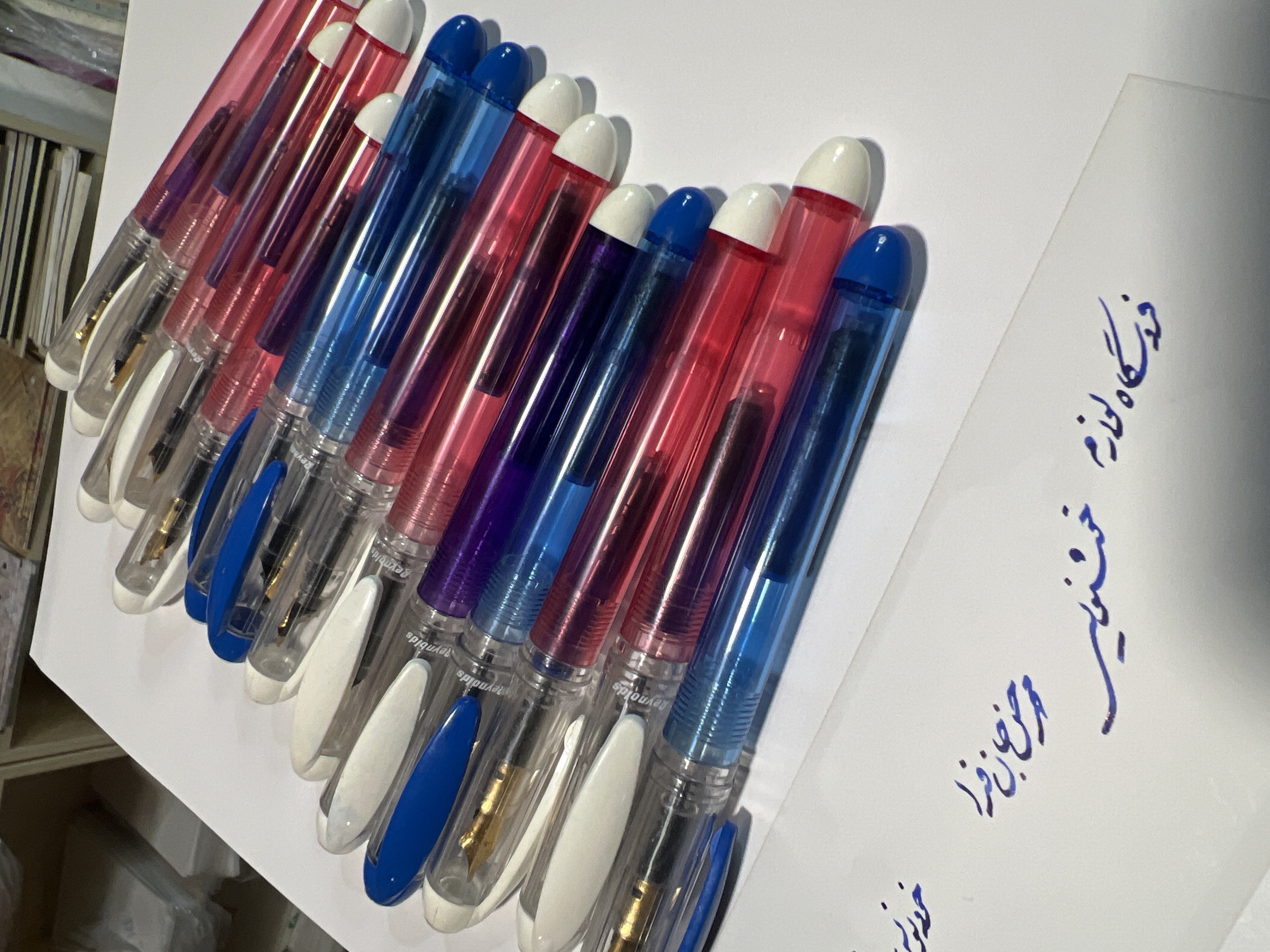 خودنویس قط خورده فرانسوی